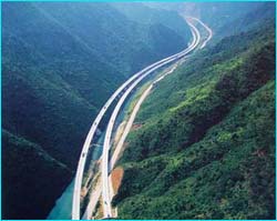 中国国内10大夺命公路(图四)