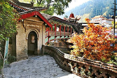 兴隆山风光_兴隆山，陇右第一名山(图)_乐途旅游网